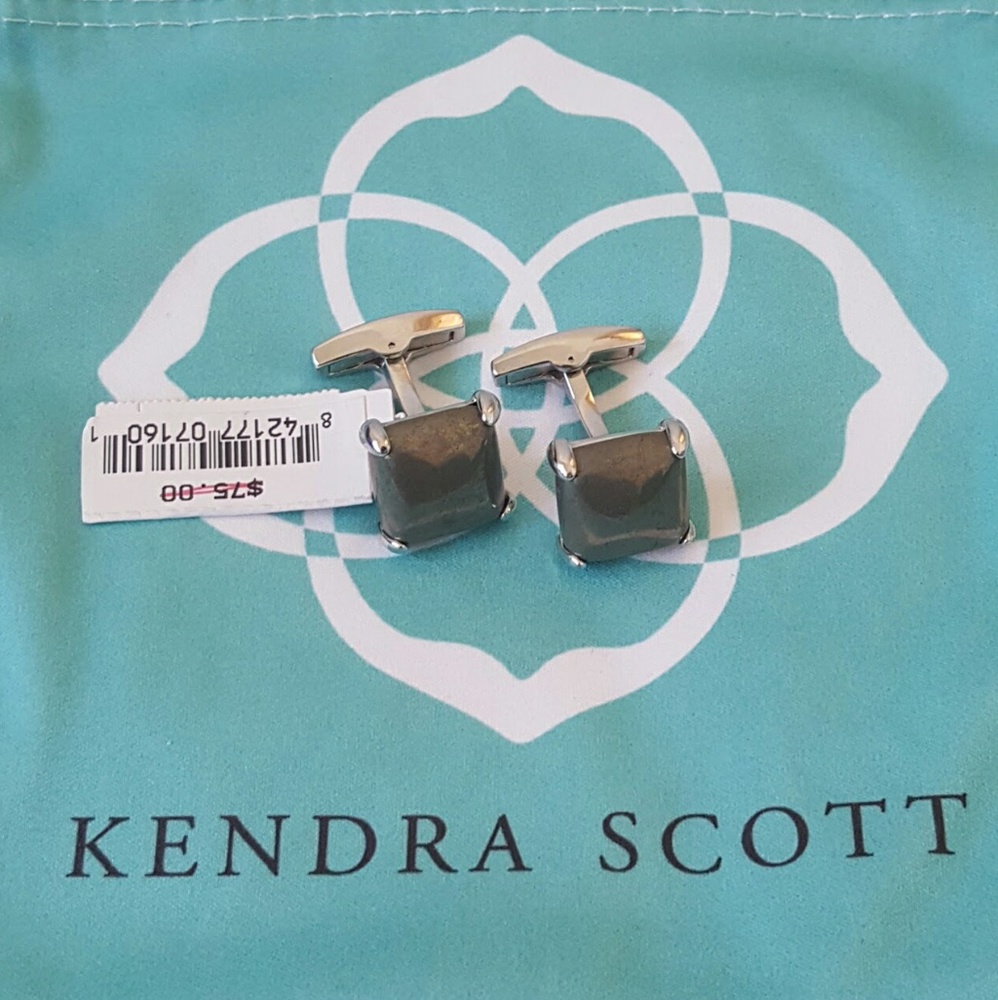 NWT Kendra Scott Emmerson Cuff Links Pyrite